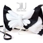 Moth Black/White