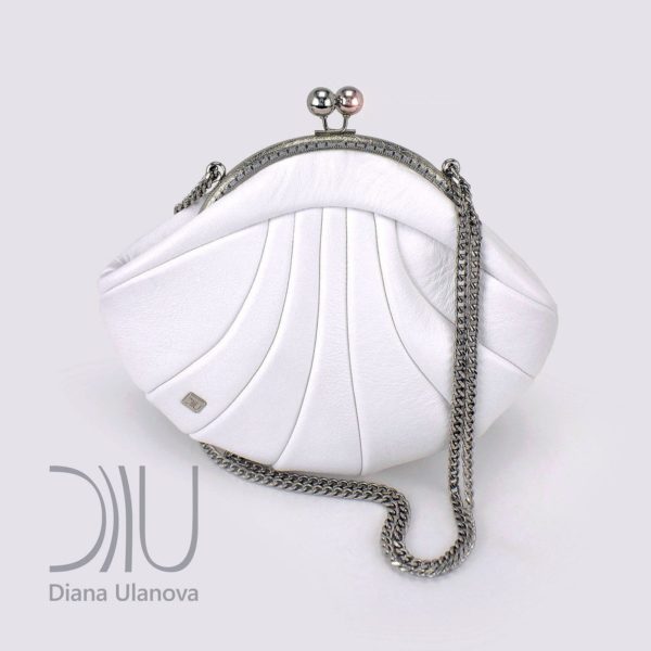 Designer Mini Bags Sale. Reticule Shell White by Diana Ulanova. Buy on women-bags.com